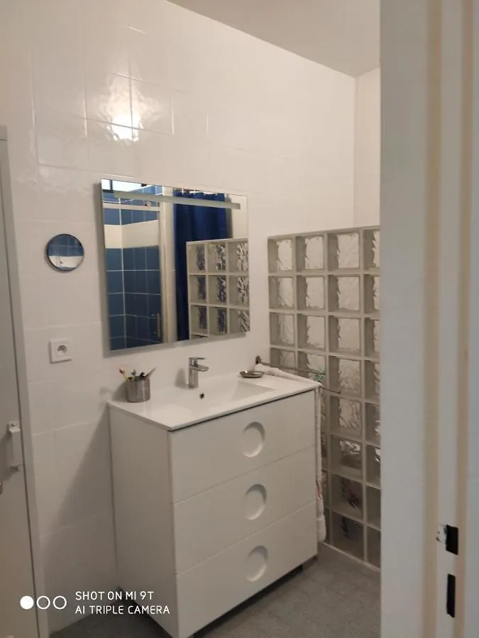 Appartement Confortable Wifi Parking Pleins Sud Lac Et Montagne Centre Proche Therme 0*, Thonon-les-Bains